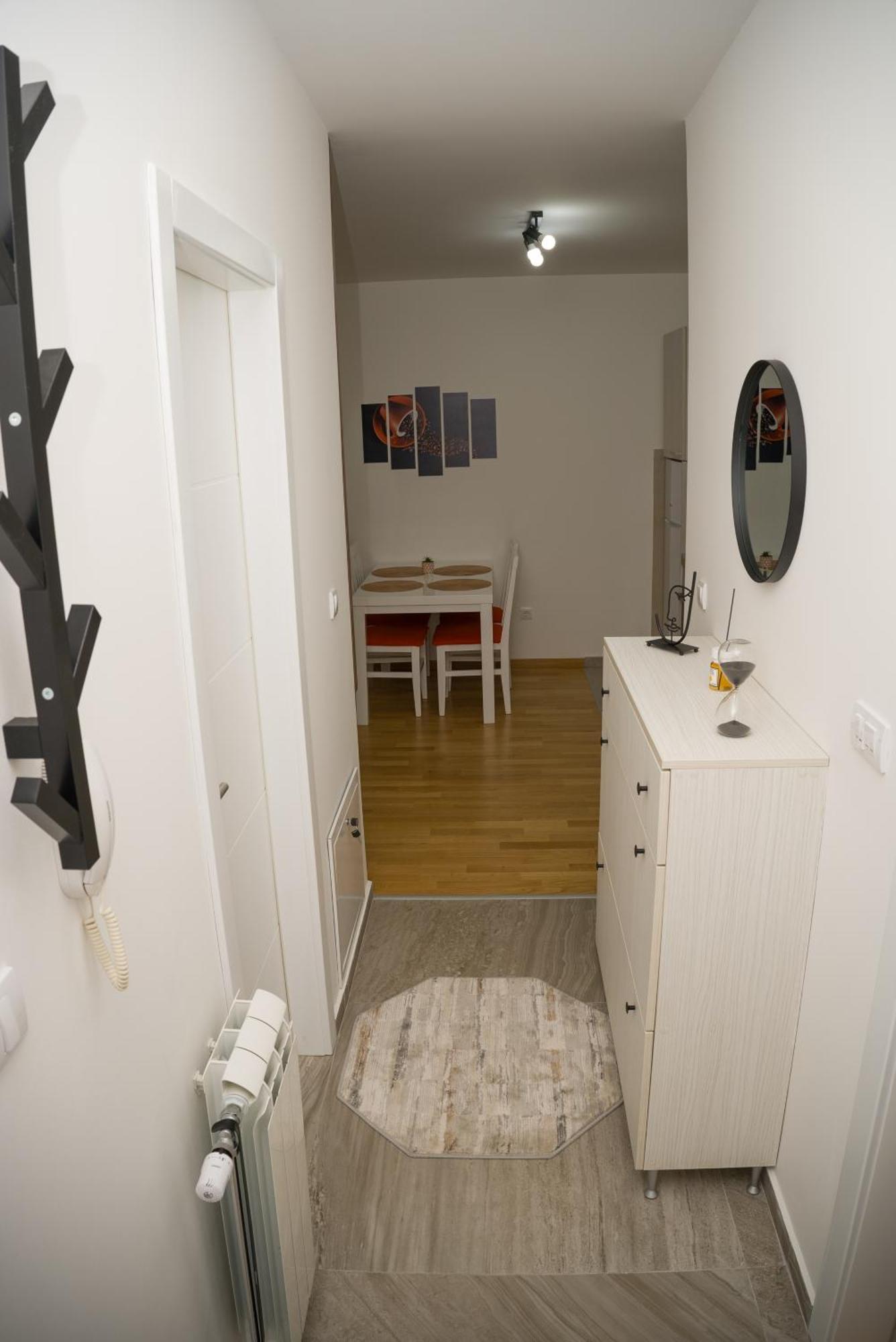 Apartment Infinity Kruševac Kültér fotó